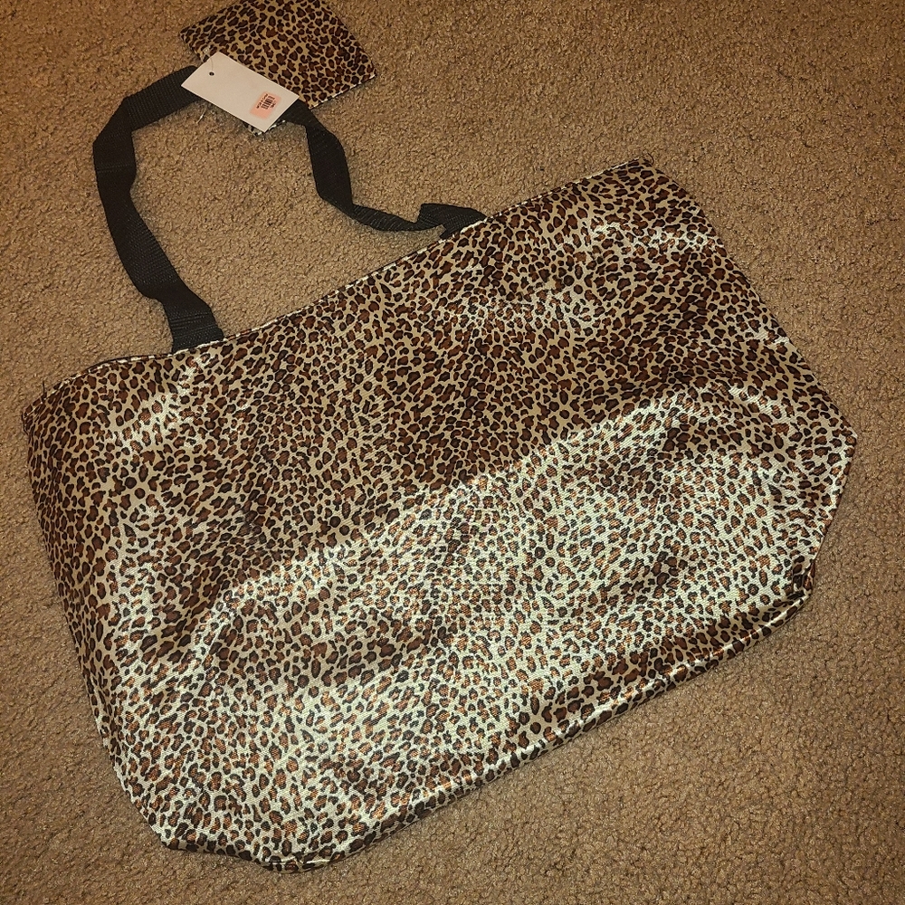 J Francis Leopard Print Design Tote Bag w/Coin Purse